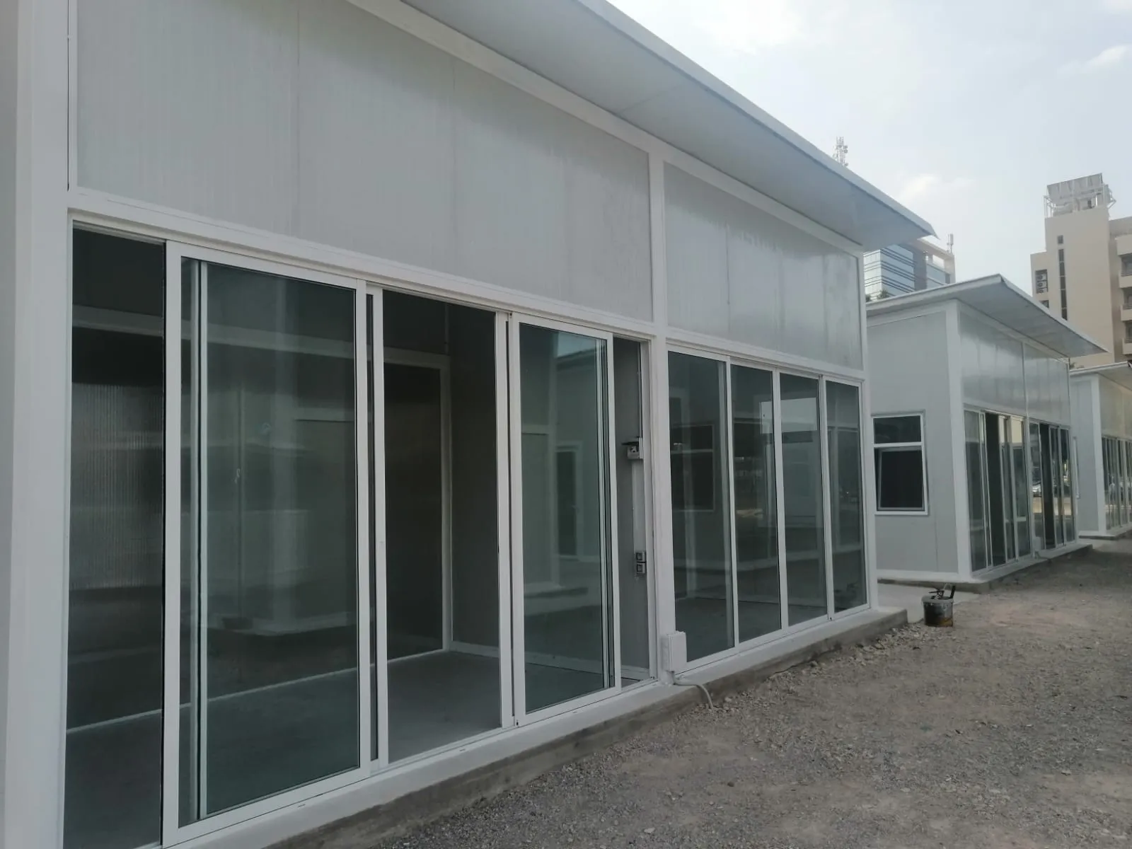 Installation of Steel Booths with Demountable Walls – Sin El Fil